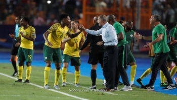 مدرب جنوب أفريقيا يكشف أسباب السقوط أمام نيجيريا