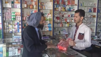 الأدوية المغشوشة تنتشر في اليمن وتهدد صحة اليمنيين