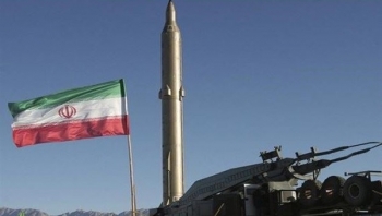 الحرس الثوري الإيراني : قواعد أمريكا وحاملات طائراتها في مرمى صواريخها