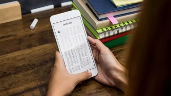 هل تهوى قراءة الكتب إلكترونيا؟.. هذه أفضل التطبيقات للقراءة على الهاتف