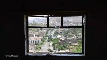 الحكومة اليمنية ترحب بمبادرة الحوثيين لفتح منفذ إنساني في مدينة تعز