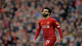 ليفربول يرسل طاقمه الطبي لصلاح