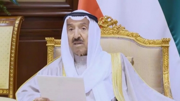 أمير الكويت: لن نسمح لأي فاسد بالإفلات من العقاب