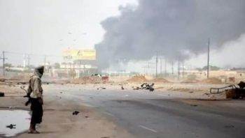 الحوثيون يستهدفون مواقع القوات الحكومية في كيلو 16 بالحديدة