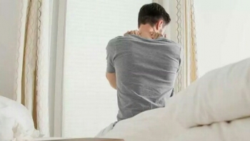 5 أعراض تنذر بتراجع هرمون الذكورة لدى الرجل