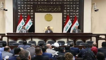 العراق.. إخفاق التصويت على الحكومة واحتدام الخلاف بين رئيس البرلمان ونائبه
