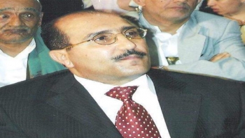 الحوثيون يختطفون وزير الثقافة الأسبق "الرويشان" من داخل منزله بصنعاء