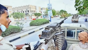 بعد رصد تحركات للتمرد.. محافظ حضرموت يوجه القوات الأمنية بالانتشار في الشوارع