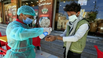 عدن.. تسجيل 9 حالات جديدة مصابة بكورونا بينها حالة وفاة واحدة