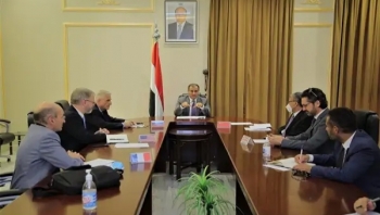 الخارجية اليمنية تدعو الانتقالي إلى الكف عن اختلاق المعوقات أمام تنفيذ اتفاق الرياض