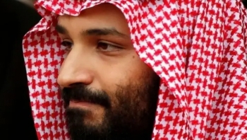 فورين أفيرز: كورونا أنهى طموحات بن سلمان.. وعليه التخلي عن حرب اليمن