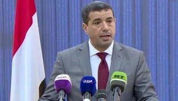 المتحدث باسم الحكومة: الحوثيون منعوا مهندسي شركة سنغافورية تعاقدت معها الأمم المتحدة من الدخول لتقييم وضع "صافر"