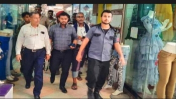 عدن ..مليشيا الانتقالي تغلق محالات تجارية بسبب إمتناعهم عن دفع إتاوات غير قانونية