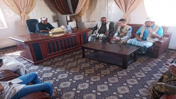 الشيخ الزويدي يناقش مع المدير التنفيذي لمؤسسة آيادي الخير للتنمية جملة من المشاريع التي تدعمها المؤسسة