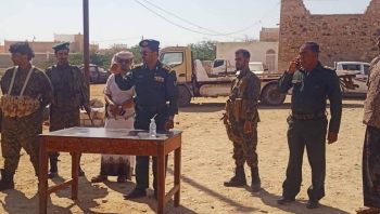 نائب مدير أمن وشرطة محافظة المهرة يلتقي بضباط وأفراد إدارة أمن سيحوت  المهرة / سيحوت /
