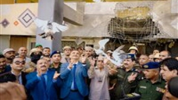 إعادة تشغيل مطار عدن الدولي بعد 4 أيام من التفجيرات الإرهابية