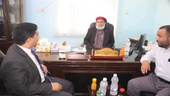 الوكيل بن عليان يدشن امتحانات الفصل الدراسي الاول بمركز المهرة التعليمي التابع لجامعة العلوم والتكنولوجيا