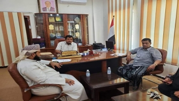 لقاء يناقش احتياجات مديرية حصوين من مشاريع البنية التحتية