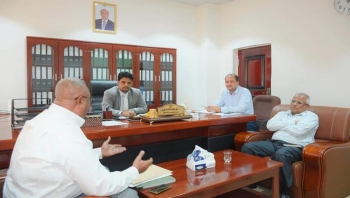 لحج .. وزير الكهرباء يناقش أوضاع كهرباء لحج والحلول المقترحة لتقديم خدمة أفضل للمواطنين