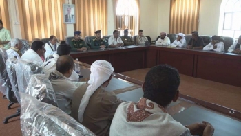 اجتماع برئاسة مدير عام مديرية الغيضة يناقش القضايا الأمنية والتصدي للظواهر السلبية