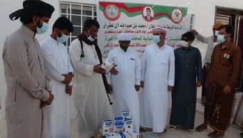 المهرة..تسليم أجهزة فحص أكسجين لمستشفى الغيضة بدعم من السلطان محمد آل عفرار