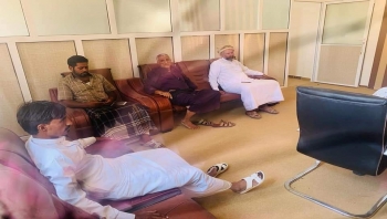 مدير مديرية حات يلتقي لجنة المشاريع ويتفقد سير العمل بالمركز الصحي