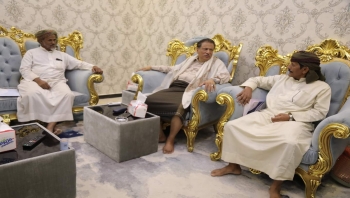 المهرة : بن ياسر يوجه بتزويد محطات شحن وفوجيت بثلاثة مولدات بقوة 2 ميجا