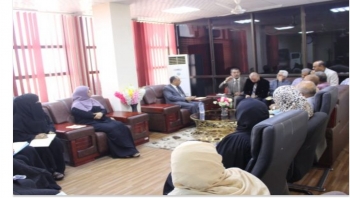 عدن : وزارة التجارة والصناعة توجه بتكثيف الرقابة الميدانية وضبط أسعار السلع