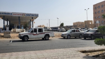 قناة المهرية ترصد ردود المواطنين من أزمة الوقود بالمهرة