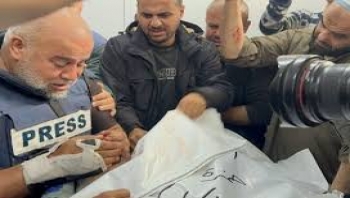 غزة ..استشهاد صحفيين اثنين أحدهما نجل الزميل وائل الدحدوح بقصف إسرائيلي