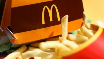 مبيعات سلسلة ماكدونالدز تتراجع عالمياً بسبب حملات المقاطعة