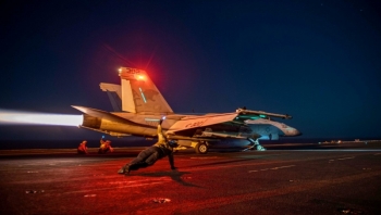 القيادة المركزية الأمريكية تعلن تدمير صاروخ باليستي مضاد للسفن يتبع للحوثيين