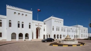 خاجية سلطنة عُمان ترحّب بالمساعي الأمريكية لوقف الحرب في قطاع غزة