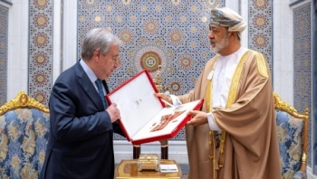 رئيس منظمة فِكر للحوار: ترقّبوا أخبارًا سارة من مسقط