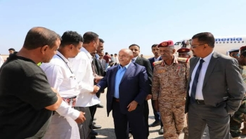 محافظ حضرموت يصل المكلا ويؤكد أهمية الحفاظ على المكتسبات الوطنية وتعزيز الأمن