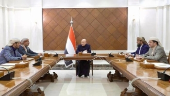 بتوجيهات رئاسية.. إعفاء وزيري النقل والتخطيط من منصبيهما وإحالتهما للتحقيق