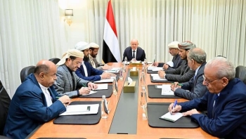 مصدر حكومي: المجلس الرئاسي يبحث اليوم ترتيبات تشكيل الحكومة الجديدة