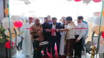 أمين محلي المهرة يفتتح فندق العُلا جراند بالغيضة