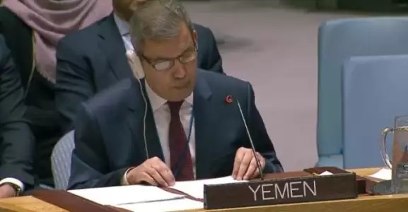 مندوب اليمن لدى الأمم المتحدة: التمرد المسلح في عدن يتطلب مراجعة شفافة من قبل التحالف