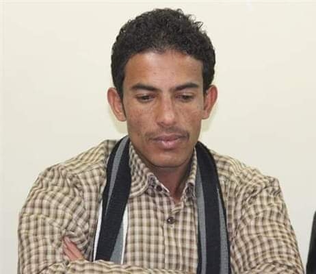 الإفراج عن الصحفي " أحمد حوذان" من سجون المليشيات بعد عام من اختطافه في صفقة تبادل أسرى
