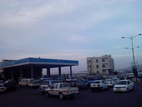 المحروقات في اليمن.. هكذا انقلب الحوثيون على تجار المشتقات النفطية
