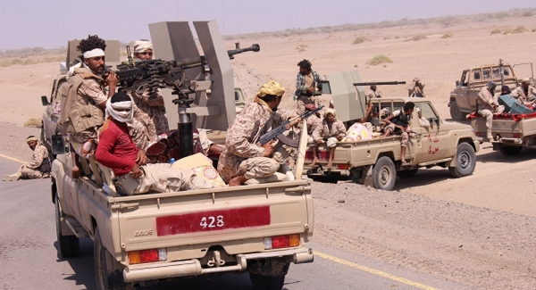 قوات العمالقة تعلن مقتل وإصابة عشرات الحوثيين في الحديدة