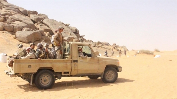 الجوف: مصرع ستة حوثيين وأسر آخرين في كمين نصبه الجيش شرق الحزم