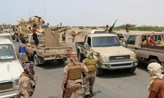 ضغط سعودي لشرعنة الانقلاب في جنوب اليمن