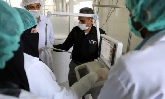 وفاة 97 شخصا من العاملين في المجال الصحي باليمن جراء إصابتهم بفيروس كورونا