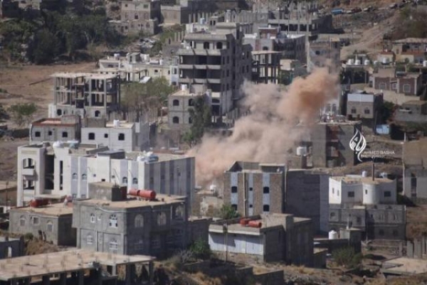 منظمات حقوقية ترصد مقتل وإصابة 20 مدنياً في يوم واحد بقصف حوثي