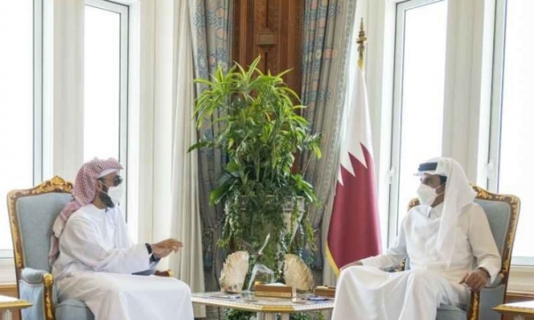 أمير قطر يستقبل مستشار الأمن الوطني الإماراتي "صحنون"