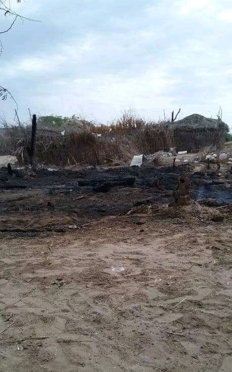 منظمة رايتس رادار تستنكر إحراق الحوثيين عشرات المنازل في "الدريهمي "الحديدة