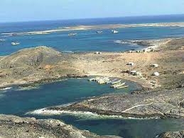 قناة تلفزيونية :تكشف عن مخطط "تهجير سكان جزيرة عبدالكوري بعد شروع الإمارات في بناء لسان بحري"
