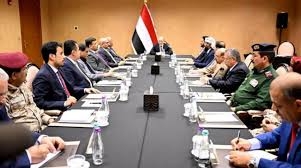 عدن ..مجلس القيادة يتهم الحوثيين بالاستيلاء على ودائع بقيمة 3.7 مليار دولار